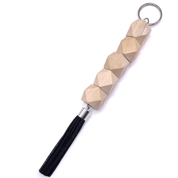 10/$10 NWOT 8" wooden beaded Keychain with black tassel - Picture 2 of 6